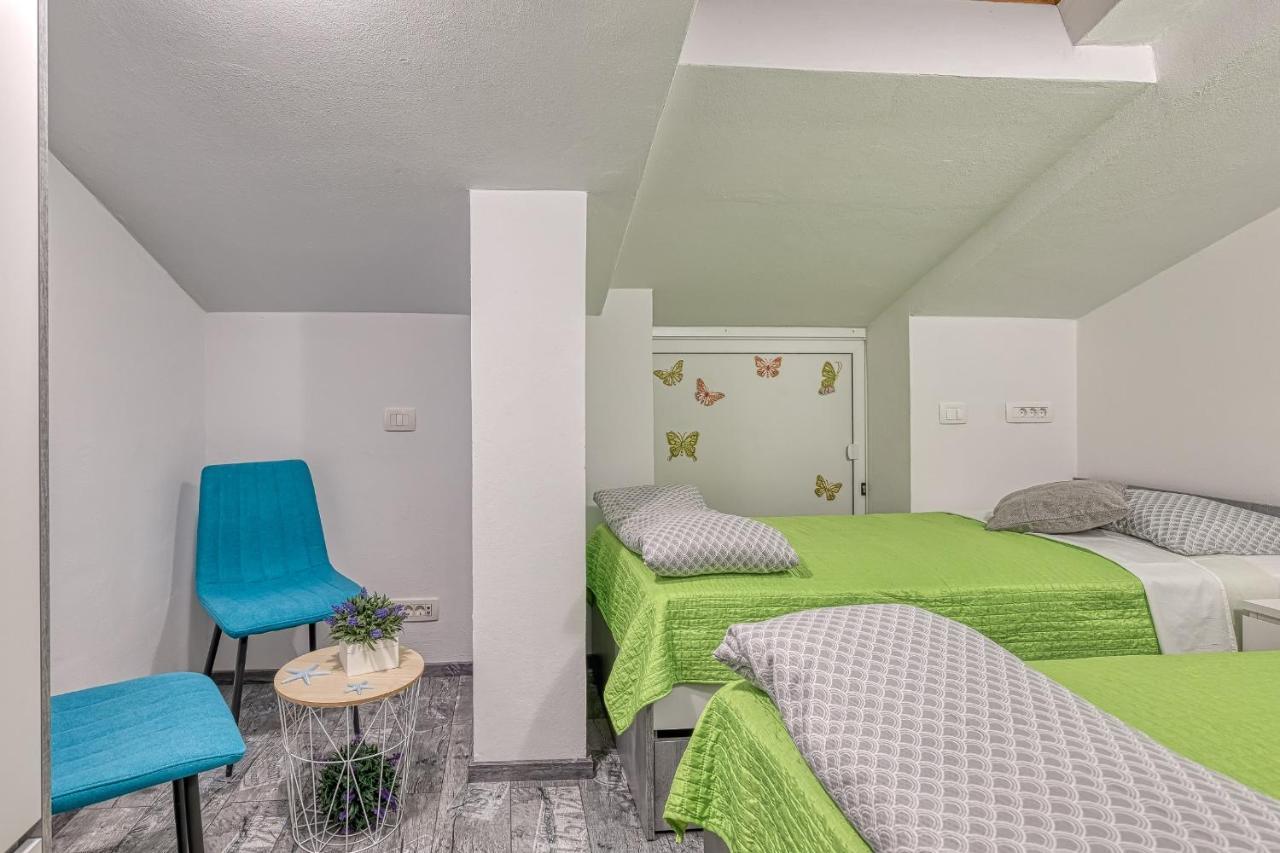 Enjoy At L&C Apartment Rovinj Bagian luar foto